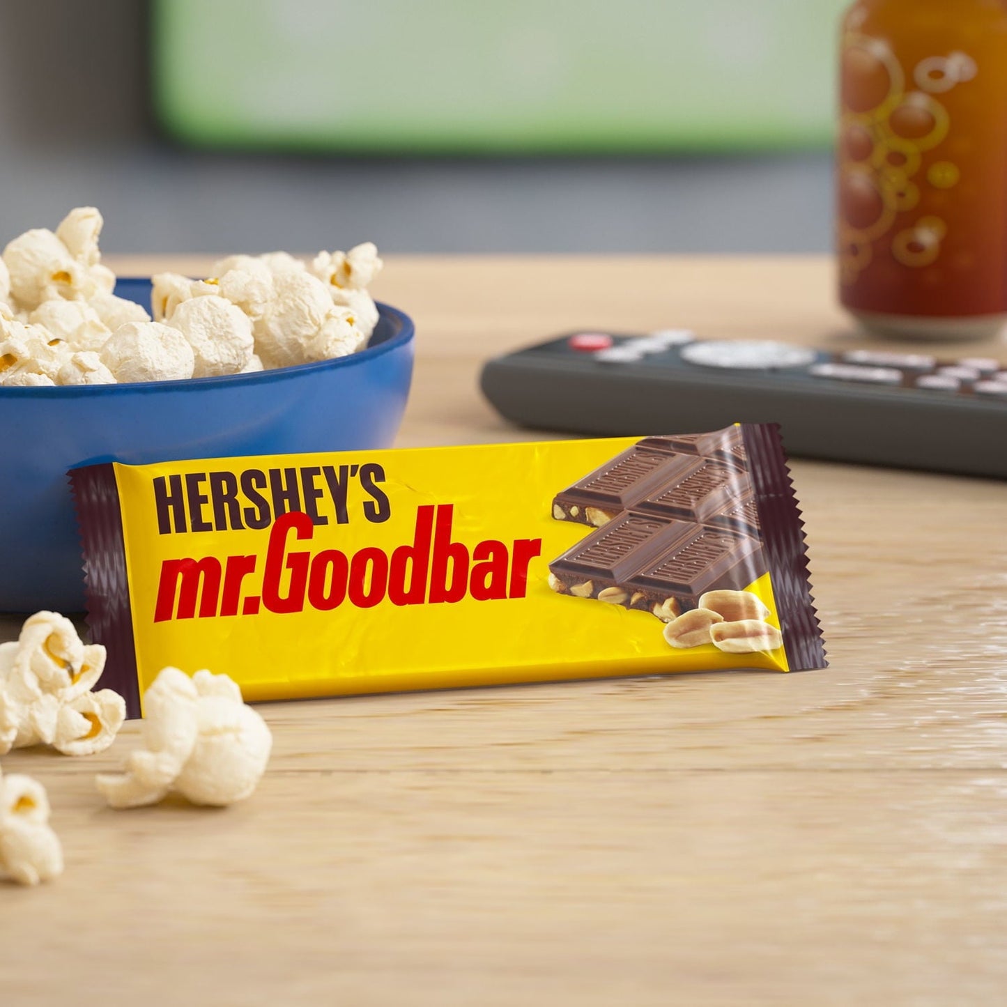 Hershey's Mr. Goodbar Chocolate with Peanuts Candy, Bars 1.75 oz, 6 Count