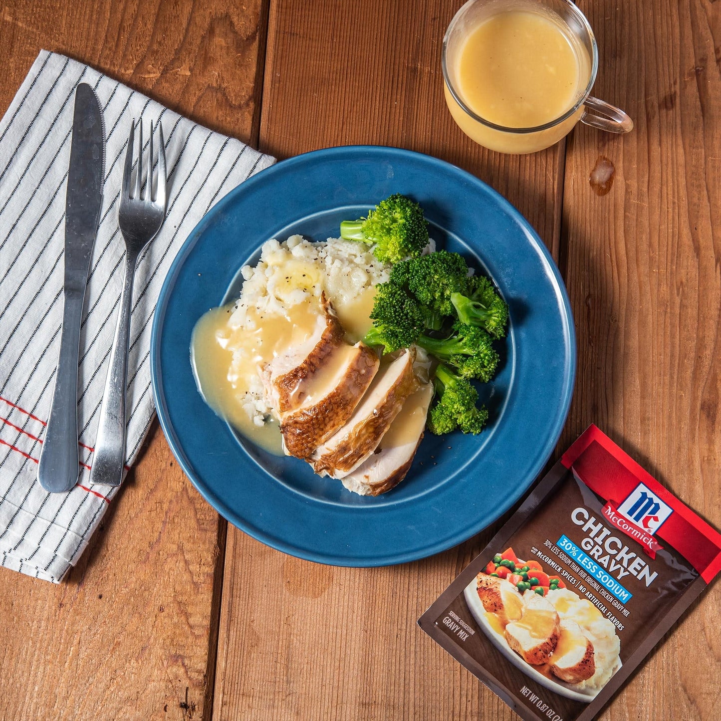 McCormick Gravy Mix - Chicken 30% Less Sodium, 0.87 oz Gravies